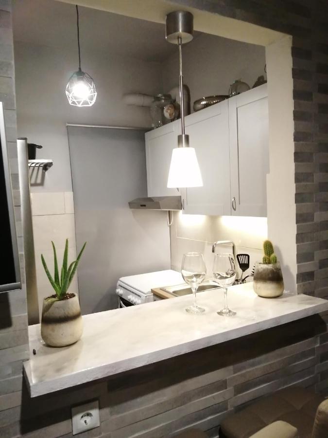 Comfortable Modern Entire House Near The Center Of Athens-Blue Serenity Екстериор снимка